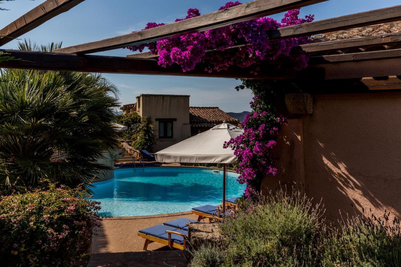Vista Village Loiri Porto San Paolo Exterior photo